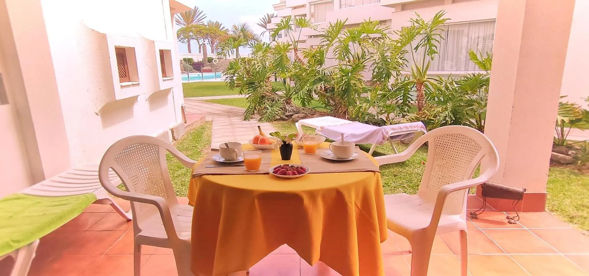 Aida 111 - Apartamento Con Vistas Al Jardin Y Cerca Del Mar San Bartolome de Tirajana  Apartment